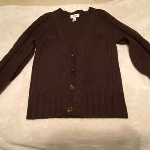 Brown sweater